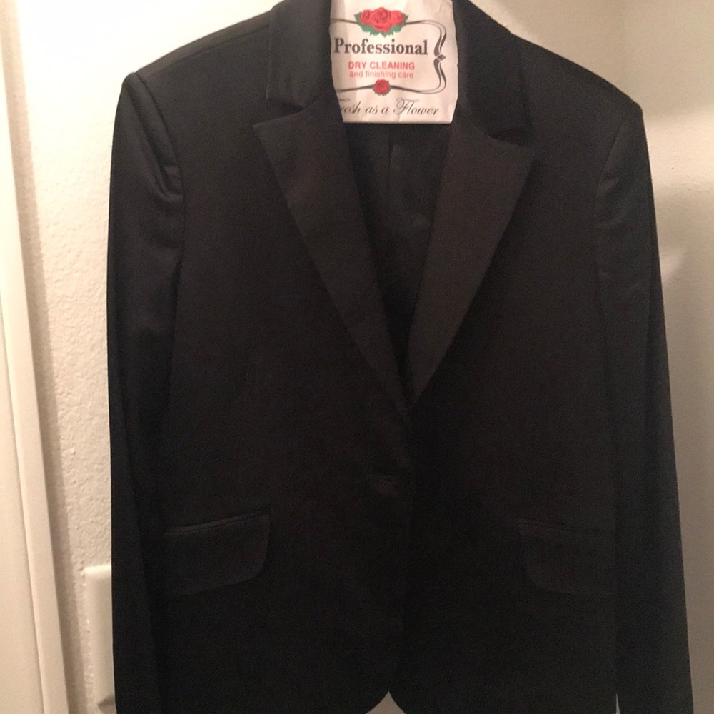 BCBG maxazria suit jacket black satin